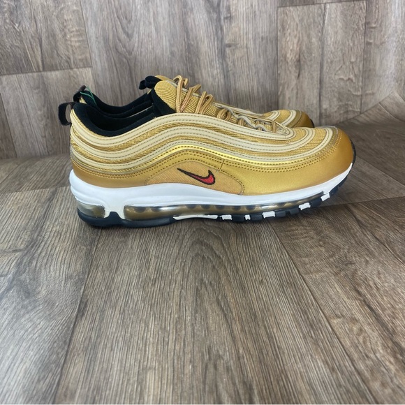 Nike Air Max 97 OG Golden Bullet Womens 9.5 Classic Authentic Comfortable NWT - Picture 3 of 9